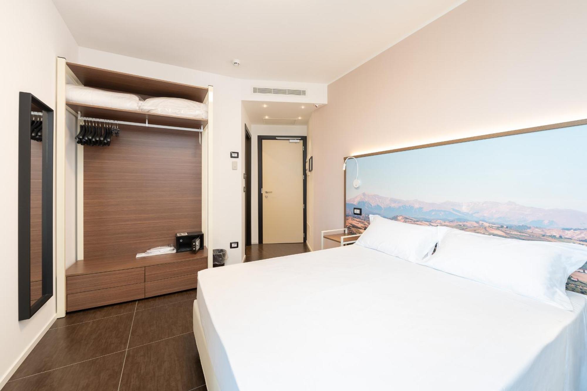 Hotel Velia Гротамаре Екстериор снимка